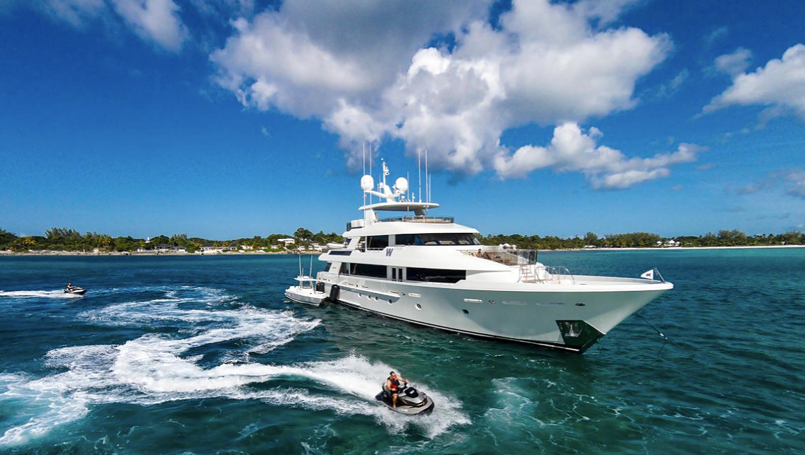 Pipe Dream Yacht - Image 35
